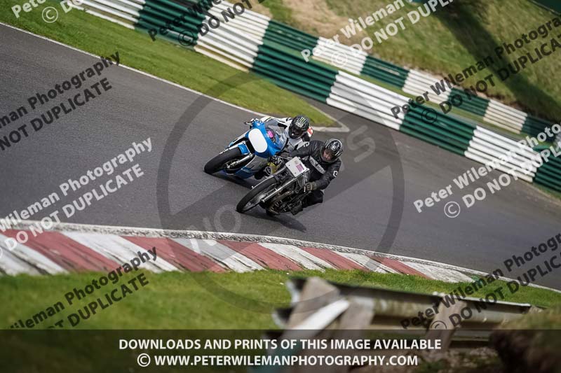 cadwell no limits trackday;cadwell park;cadwell park photographs;cadwell trackday photographs;enduro digital images;event digital images;eventdigitalimages;no limits trackdays;peter wileman photography;racing digital images;trackday digital images;trackday photos